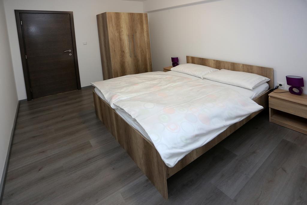 Apartment Travego II Osijek Pokoj fotografie
