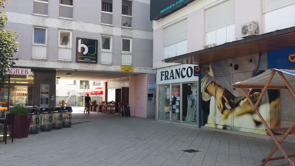 Apartment Travego II Osijek Pokoj fotografie